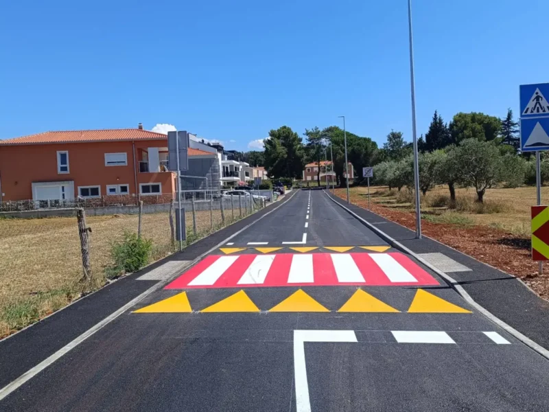 Izvedeni projekti: Vrhunska prometna signalizacija i oprema u srpnju 2025.